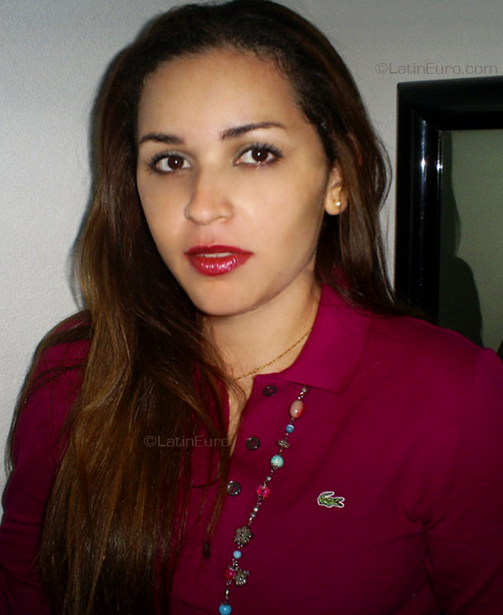 Date this good-looking Brazil girl Raissa from JOAO PESSOA B3444