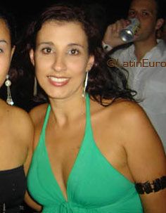 Date this attractive Brazil girl Mara from SANTA CATARINA B3449