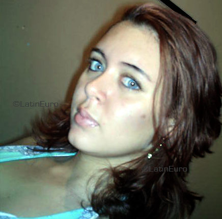 Date this good-looking Brazil girl Daniele from RIO DE JANEIRO B3473