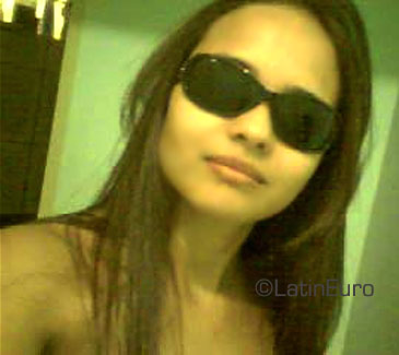 Date this attractive Brazil girl Mary from IMPERATRIZ B3528