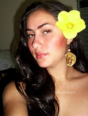 Date this lovely Brazil girl Loreta from MANAUS B3575