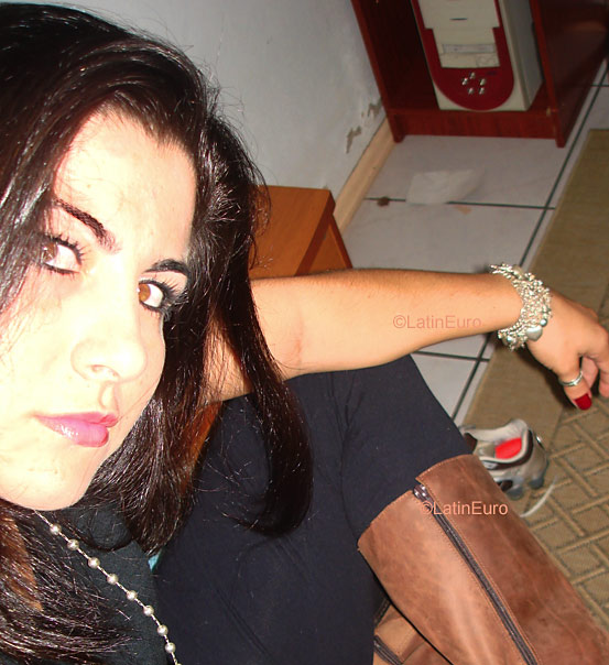 Date this gorgeous Brazil girl Michela from CRICIUMA B3587