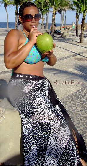 Date this athletic Brazil girl Miriam from Santo Andre B466