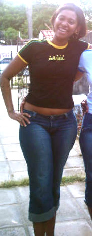 Date this nice looking Brazil girl Danubia from PAULISTA B3739