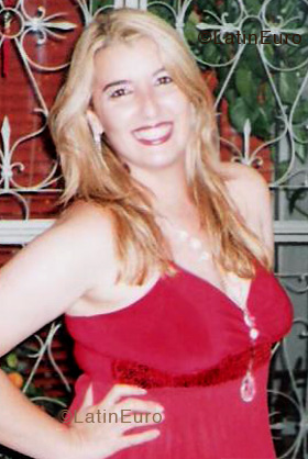 Date this delightful Brazil girl Rita from BOM JARDIM B3888