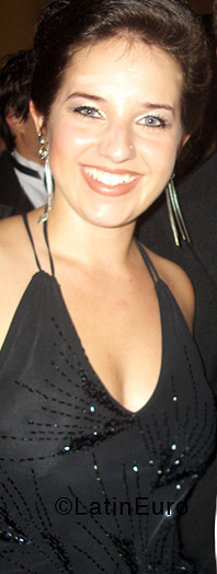 Date this georgeous Brazil girl Carolina from SAO PAULO B3905