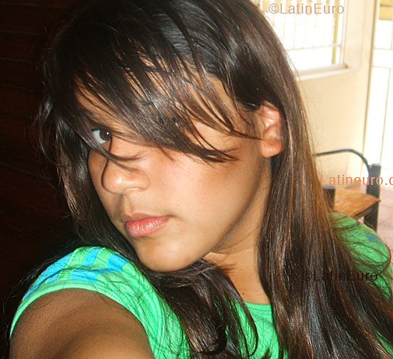 Date this lovely Brazil girl Julyanne from RECIFE B3941
