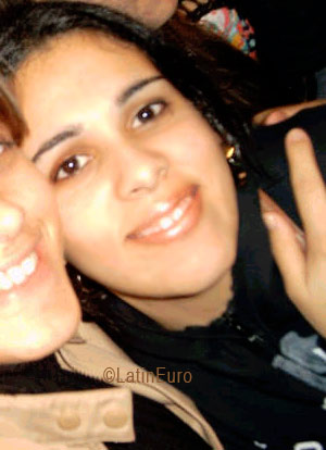 Date this hot Brazil girl Fabiane from BLUMENAU B3961