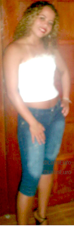 Date this athletic Brazil girl Suziana from MANAUS B4059