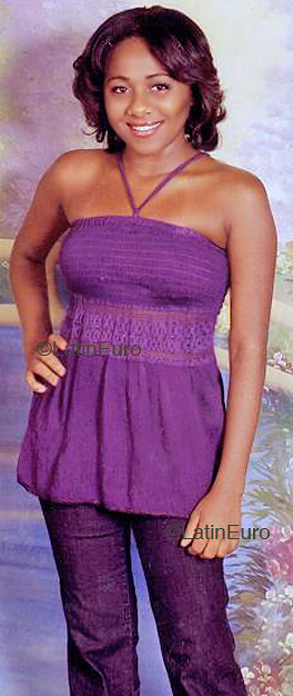 Date this sensual Brazil girl Miriam from CAROLINA B4339