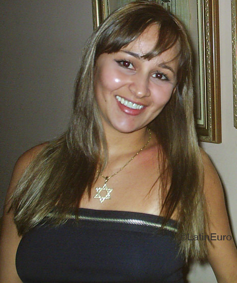 Date this stunning Brazil girl Narcilene from GOIANIA B4370