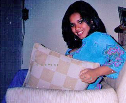 Date this passionate Brazil girl Ana from RIO DE JANEIRO B4416