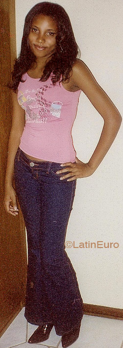 Date this sultry Brazil girl Veronica from PIRAJUI B4427