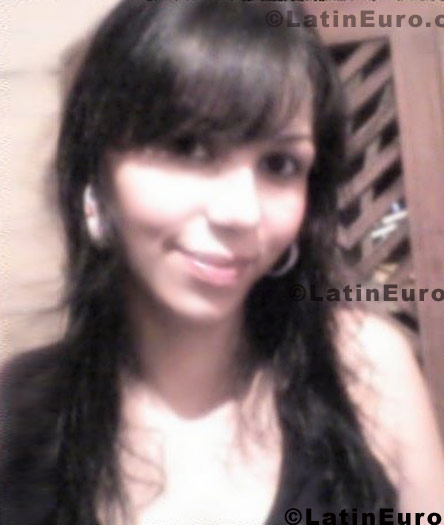 Date this sultry Brazil girl Sharon from Rio Branco B448