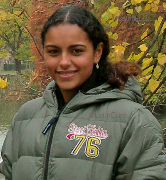 Date this passionate Brazil girl Vanessa- from FORTALEZA B4497