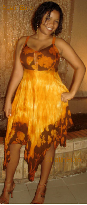 Date this tall Brazil girl Lidjia- from NATAL B4524