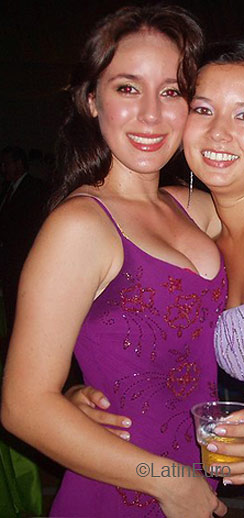 Date this delightful Brazil girl Giovana from SAO PAULO B4594