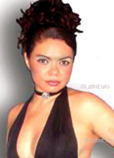 Date this gorgeous Brazil girl Fran from RIO DE JANEIRO B4595