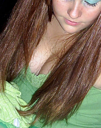 Date this georgeous Brazil girl Marianne from RIO DE JANEIRO B4736