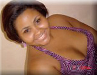 Date this charming Brazil girl Alexandra from RECIFE B4759