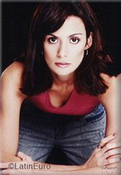 Date this pretty Brazil girl Fatima from GLORIA B4880