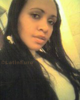 Date this gorgeous Brazil girl Deiseane from Sao Paulo B490