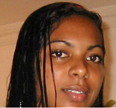 Date this foxy Brazil girl Andrea from RECIFE B4976