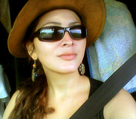 Date this voluptuous Brazil girl Maria from SAO MIGUEL DO GUAMA B5045