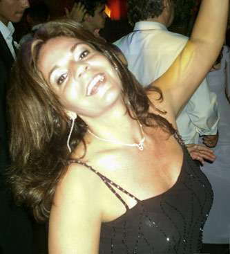 Date this foxy Brazil girl Maria from Brasilia B5091