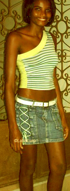 Date this lovely Brazil girl Sineide from LAURO DE FREITAS B5122