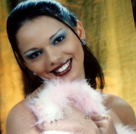 Date this attractive Brazil girl Marilia from FORTALEZA B5126