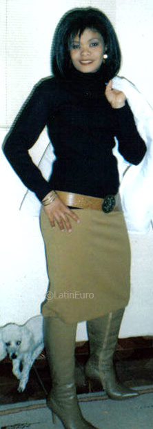 Date this attractive Brazil girl Maria from SAO PAULO B5147