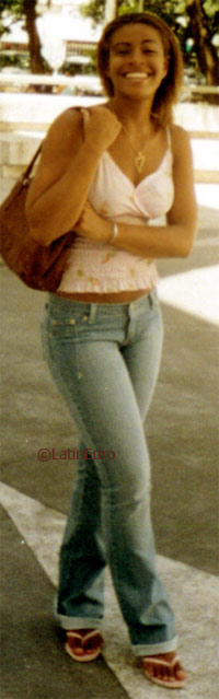 Date this charming Brazil girl Janaina from RECIFE B4033
