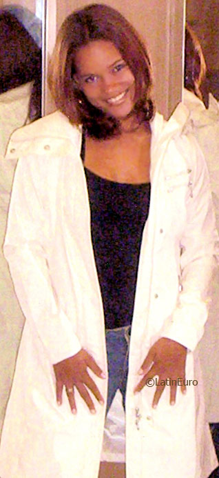 Date this foxy Brazil girl Sandra from Recife B1640