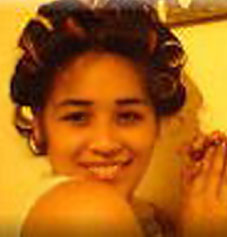 Date this delightful Brazil girl Monalisa from SAO PAULO B5193