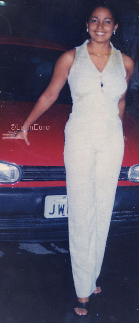 Date this lovely Brazil girl Eliene from MANAUS B5364