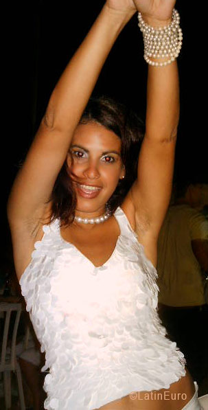 Date this charming Brazil girl Jussara from RECIFE B5495