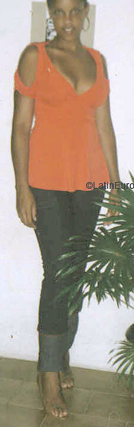 Date this lovely Brazil girl Isis from SALVADOR B5526