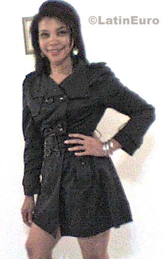 Date this young Brazil girl Irailde from Curitiba B554