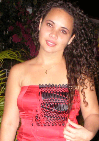 Date this charming Brazil girl Renata from PAULISTA B5626