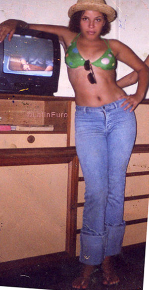 Date this passionate Brazil girl Aline from CONTAGEM B5630