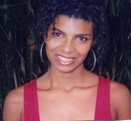 Date this hot Brazil girl Sandra from SAO PAULO B5679