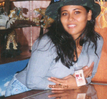 Date this beautiful Brazil girl Cleonice from MANAUS B5708