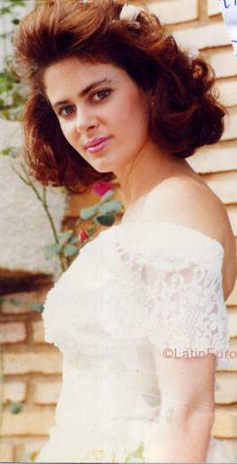 Date this good-looking Brazil girl Clauda from BELO HORIZONTE B5774