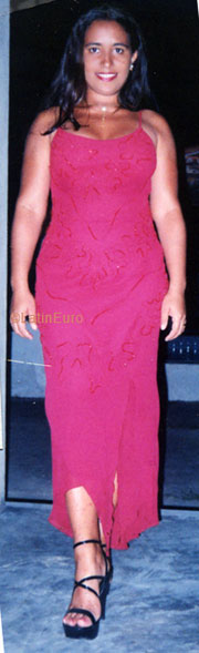 Date this delightful Brazil girl Maria from PIRIPIRI B5834