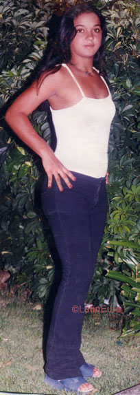 Date this delightful Brazil girl Silvana from RECIFE B6001