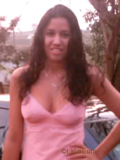 Date this beautiful Brazil girl Elisa from JARINU B6017