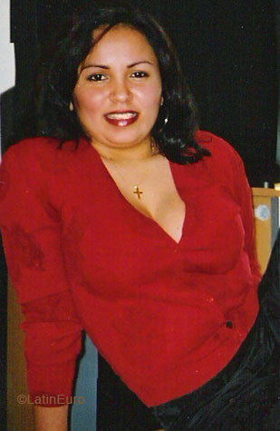 Date this gorgeous Brazil girl Sara from CAUCAIA B6039