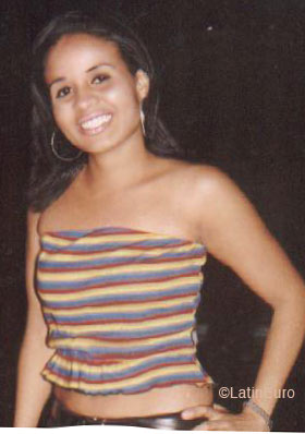 Date this good-looking Brazil girl Naiana from TERESINA B6055