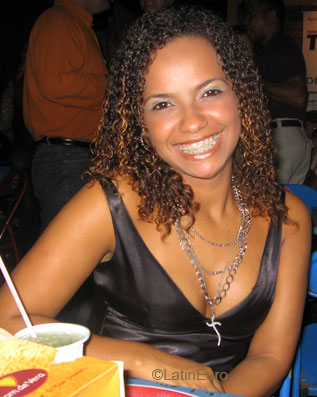 Date this young Brazil girl Laura from RECIFE B6064